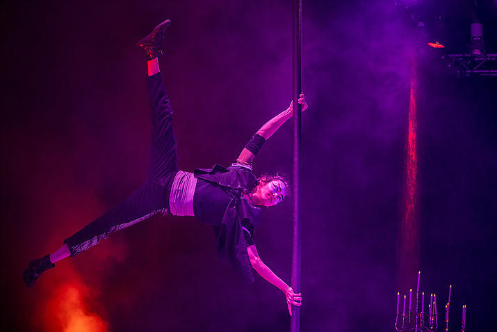 Ryunosuke Yamazumi - Artiste de cirque